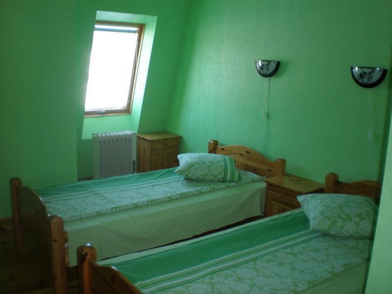 Hotel Viesu Nams Pupoli Dundaga Zimmer foto