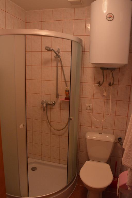 Hotel Viesu Nams Pupoli Dundaga Zimmer foto